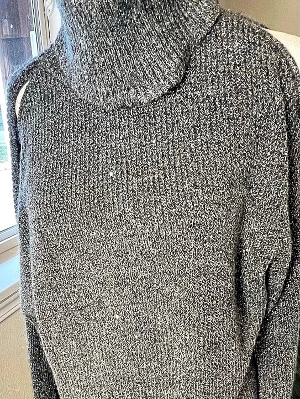 International Concepts Cowl Neck Sweater in Gray Size Small. 22